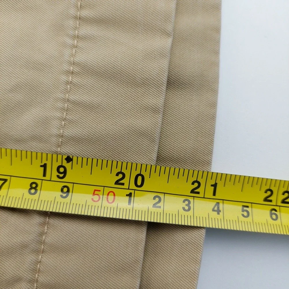 Tommy Hilfiger Mens 36 Chino Shorts Khaki‎ Solid Casual Flat Front 100% Cotton